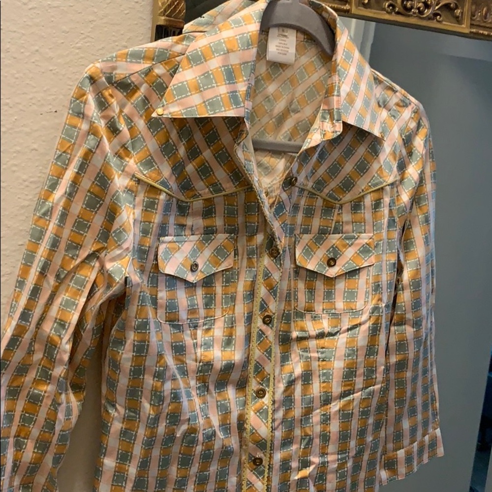 Western influenced blouse